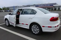 科目三：下車的規(guī)范動作